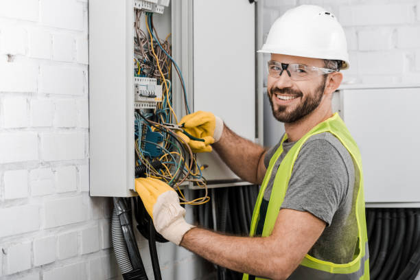 Best Electrical Contractors for Businesses  in Steelville, MO